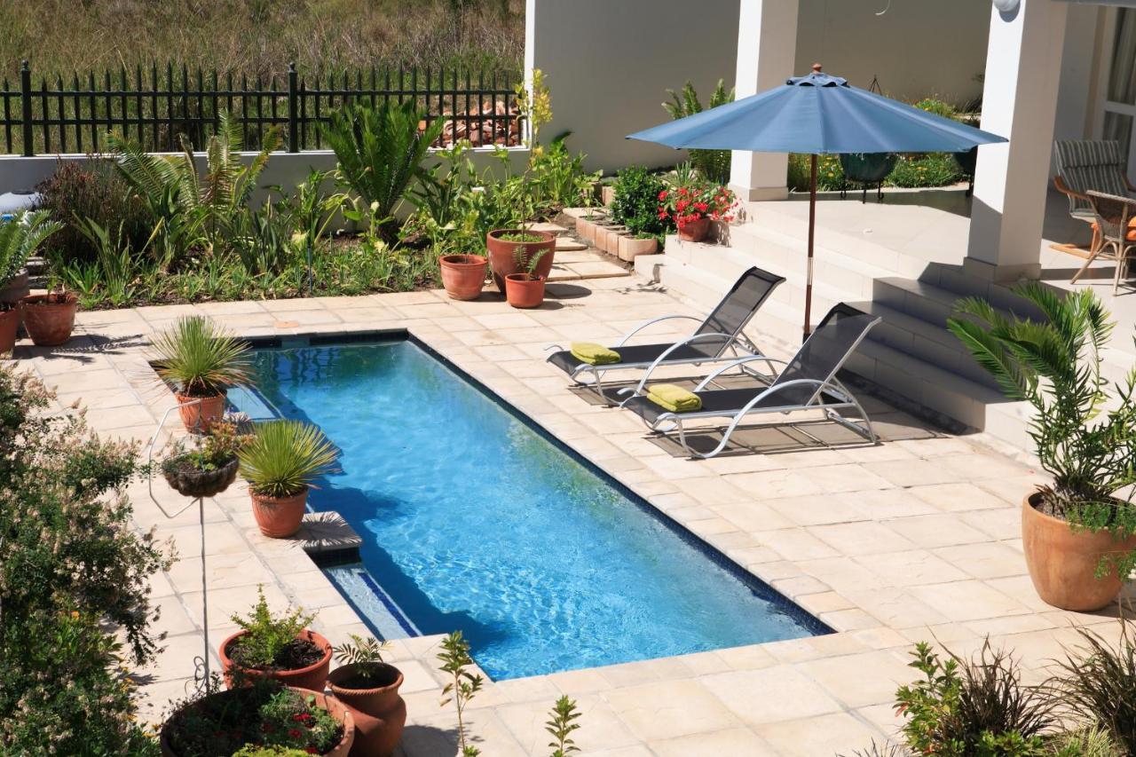 Apple And Spice Guest House George Exterior foto